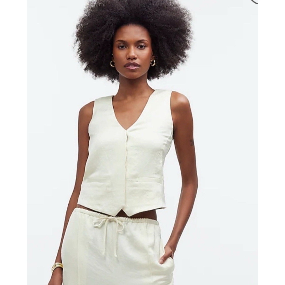 Madewell Cream Sleeveless V-Neck Button Front Vest